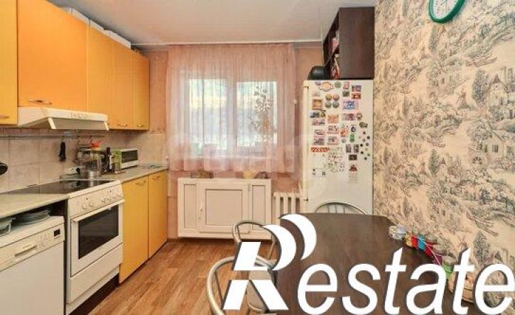 4-комн квартира Институтская улица, 11,  д. 11