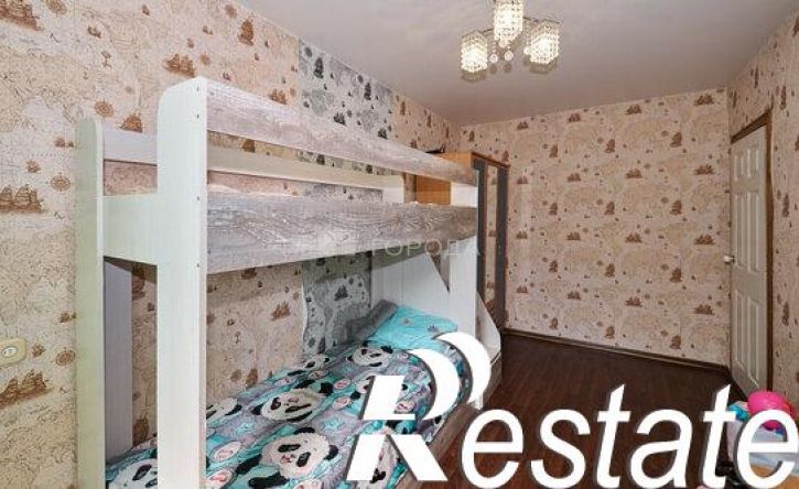 4-комн квартира улица Попова, 5А,  д. 5А
