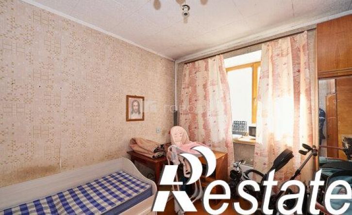 4-комн квартира улица Попова, 5А,  д. 5А