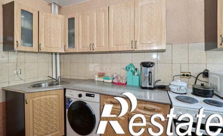 4-комн квартира улица Попова, 5А,  д. 5А