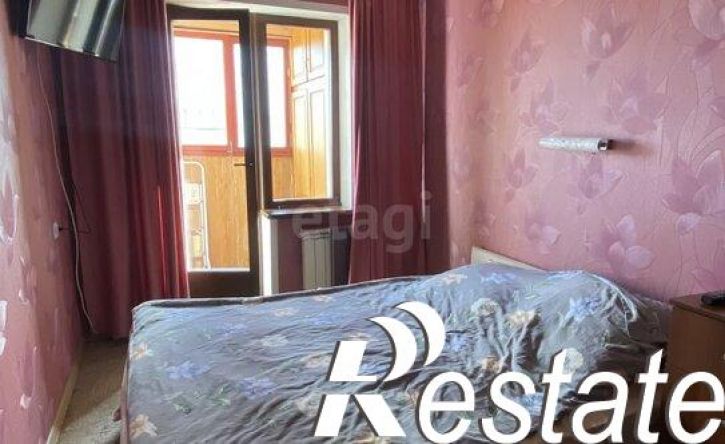 3-комн квартира бульвар Строителей, 1,  д. 1