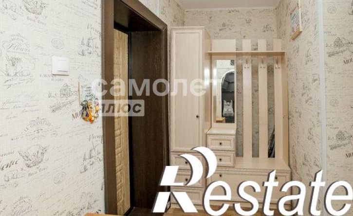 2-комн квартира улица 40 лет Октября, 5А,  д. 5А