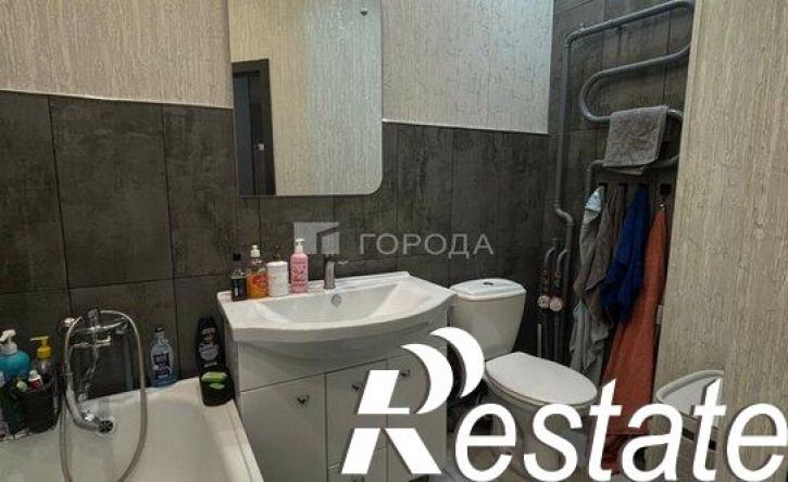 2-комн квартира улица Спартака, 19,  д. 19