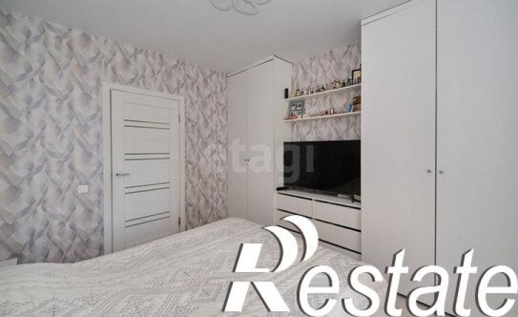 3-комн квартира бульвар Строителей, 60 к5,  д. 60 к5