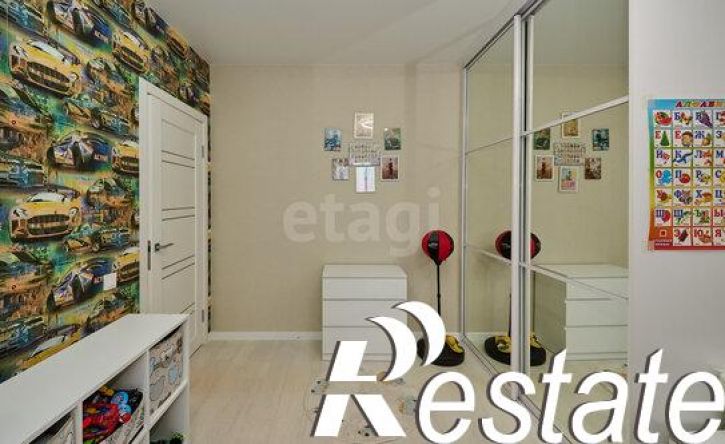 3-комн квартира бульвар Строителей, 60 к5,  д. 60 к5