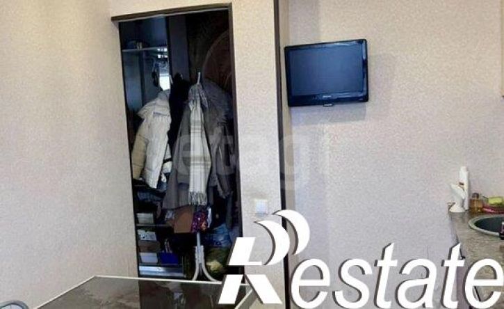4-комн квартира улица Патриотов, 35,  д. 35