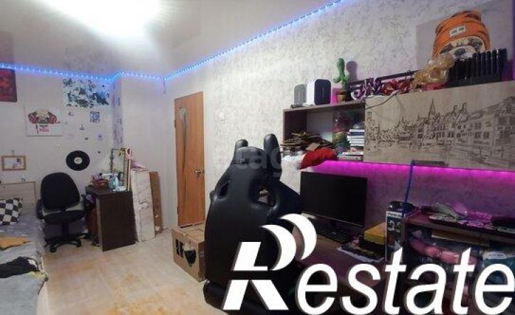 2-комн квартира проспект Шахтёров, 38,  д. 38