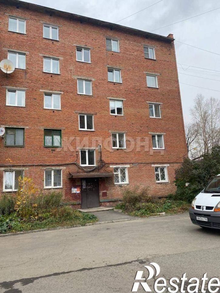 1-комн квартира Инициативная улица, д.38