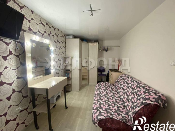 2-комн квартира Сибиряков-Гвардейцев улица, д.328