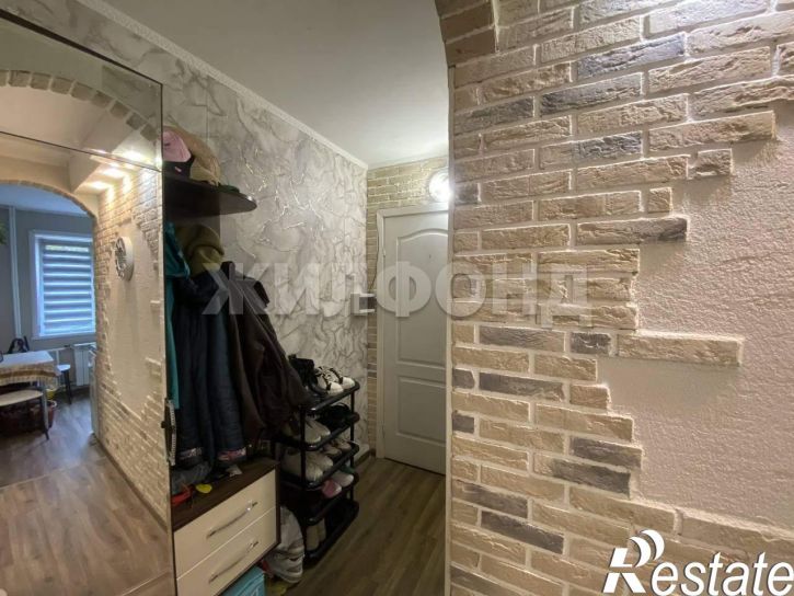 2-комн квартира Сибиряков-Гвардейцев улица, д.328