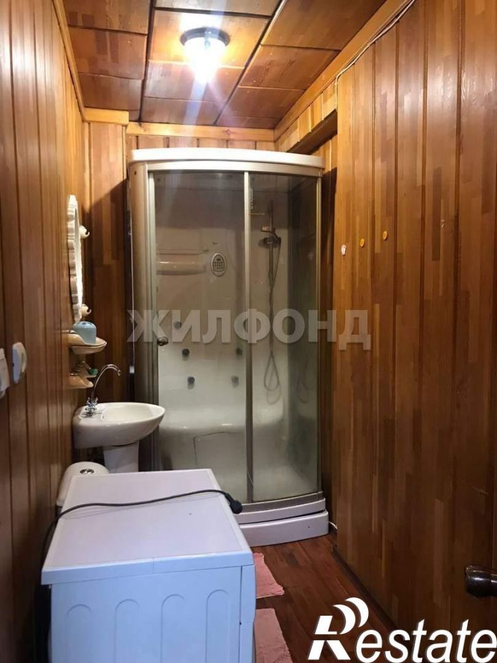 3-комн квартира Веры Волошиной улица, д.15А