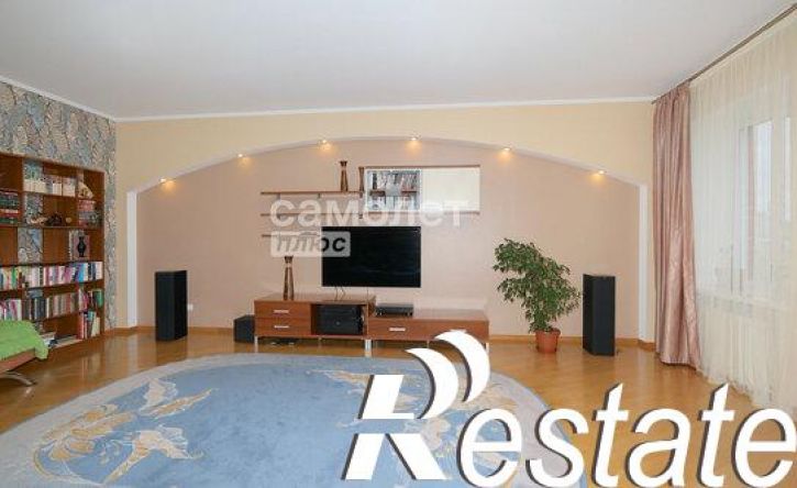 4-комн квартира улица Терешковой, 22,  д. 22