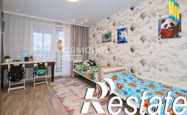 3-комн квартира бульвар Строителей, 65,  д. 65