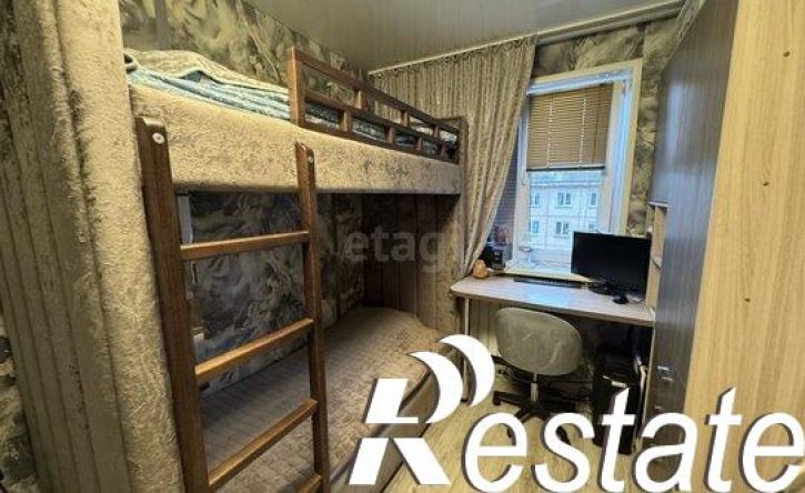 2-комн квартира Красная улица, 13,  д. 13
