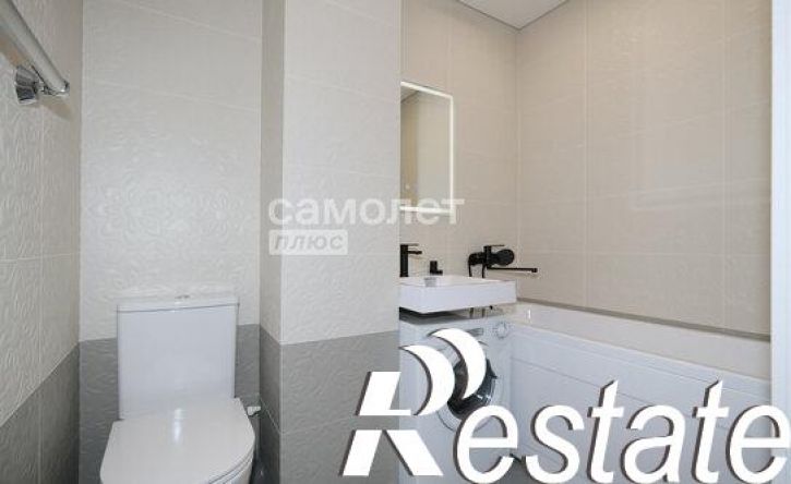 3-комн квартира бульвар Строителей, 22,  д. 22
