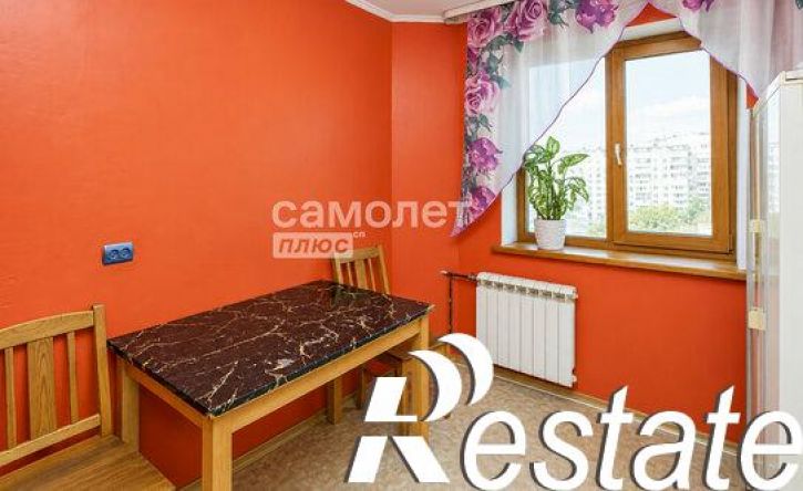 3-комн квартира Молодёжный проспект, 15,  д. 15