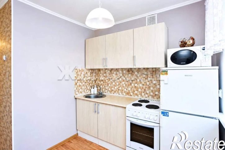 1-комн квартира Инициативная улица, д.38