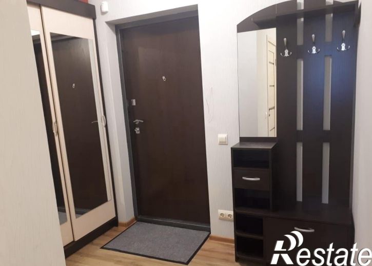 1-комн квартира Веры Волошиной ул, 28