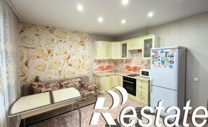 2-комн квартира улица Нахимова, 262,  д. 262
