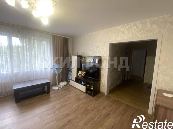 2-комн квартира Шахтеров проспект, д.85А