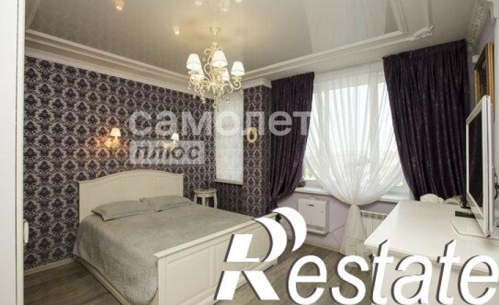3-комн квартира улица Гагарина, 52,  д. 52