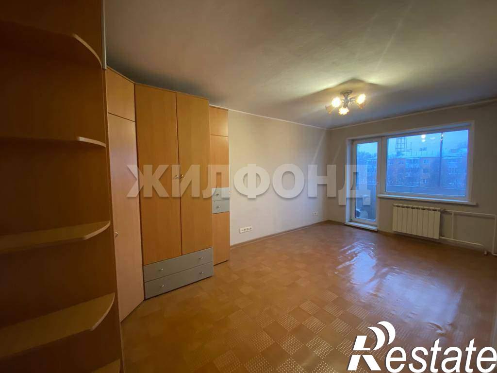 Купить квартиру за 3 999 000 рублей на Шахтеров проспект, д.67