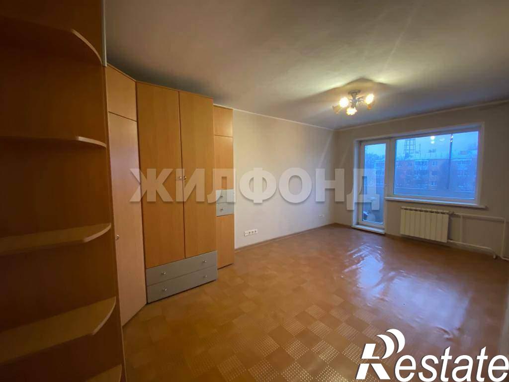 Купить квартиру за 3 999 000 рублей на Шахтеров проспект, д.67