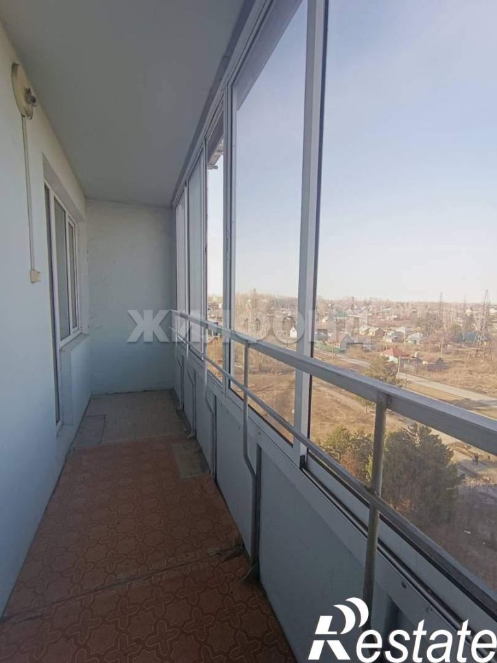 1-комн квартира Шахтеров проспект, д.123